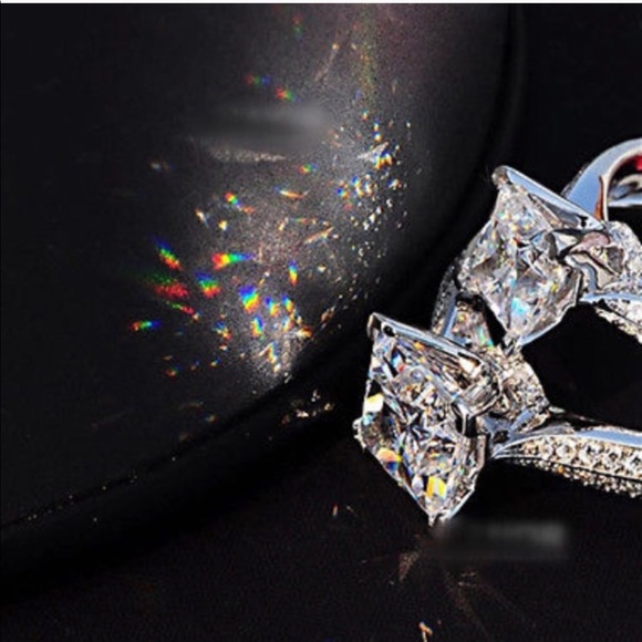 2Ct Princess Cut Half Sizes VVS 925 Silver Engagement Ring - Picture 12 of 15